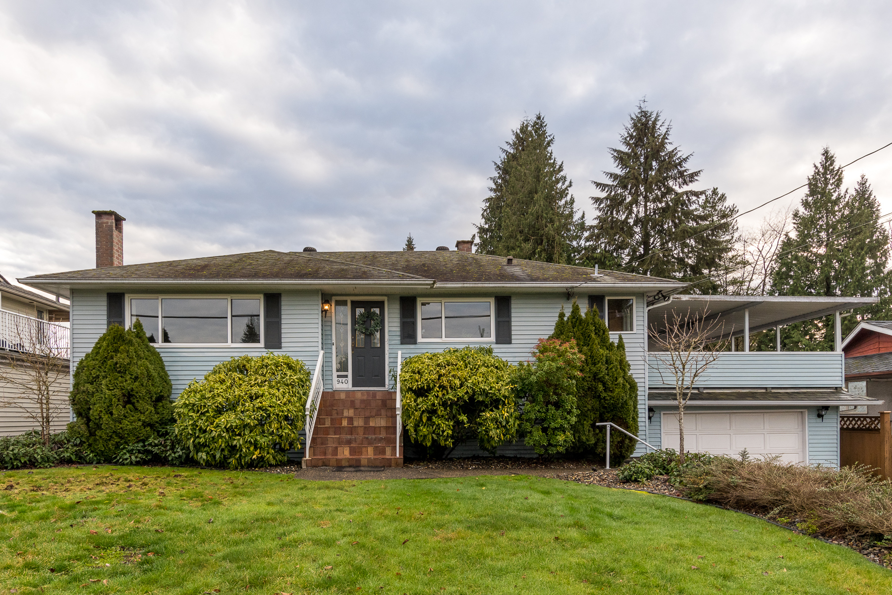 NEW LISTING 940 SPENCE AVE COQUITLAM